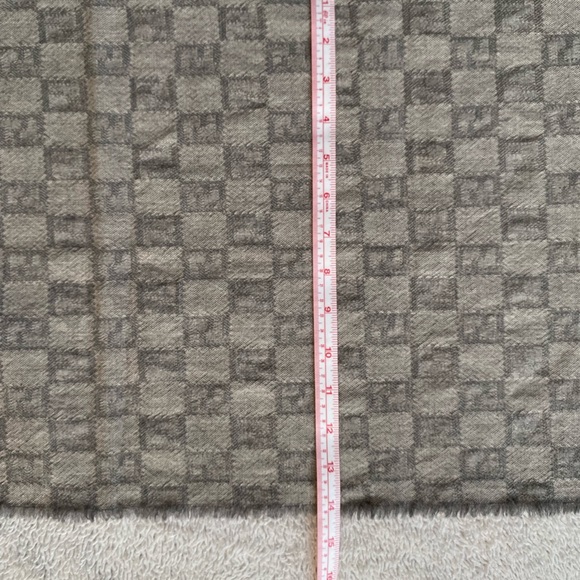 Preloved Used Authentic FENDI SCARF - Picture 11 of 16